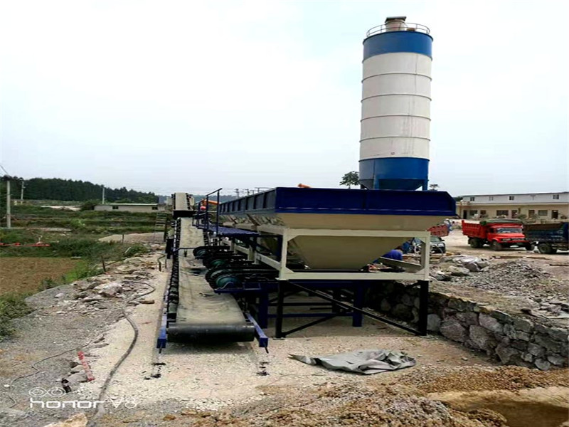 300水泥穩(wěn)定土拌合站操作規(guī)程，拌合站廠家說5大步驟，有您不知道的！